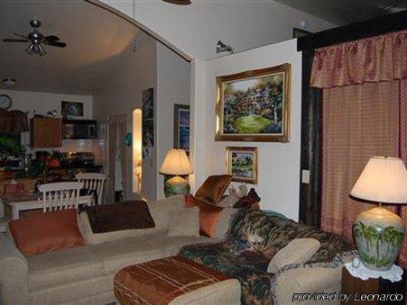 The Artist Cottage In Ohia Estates Volcano Interior foto