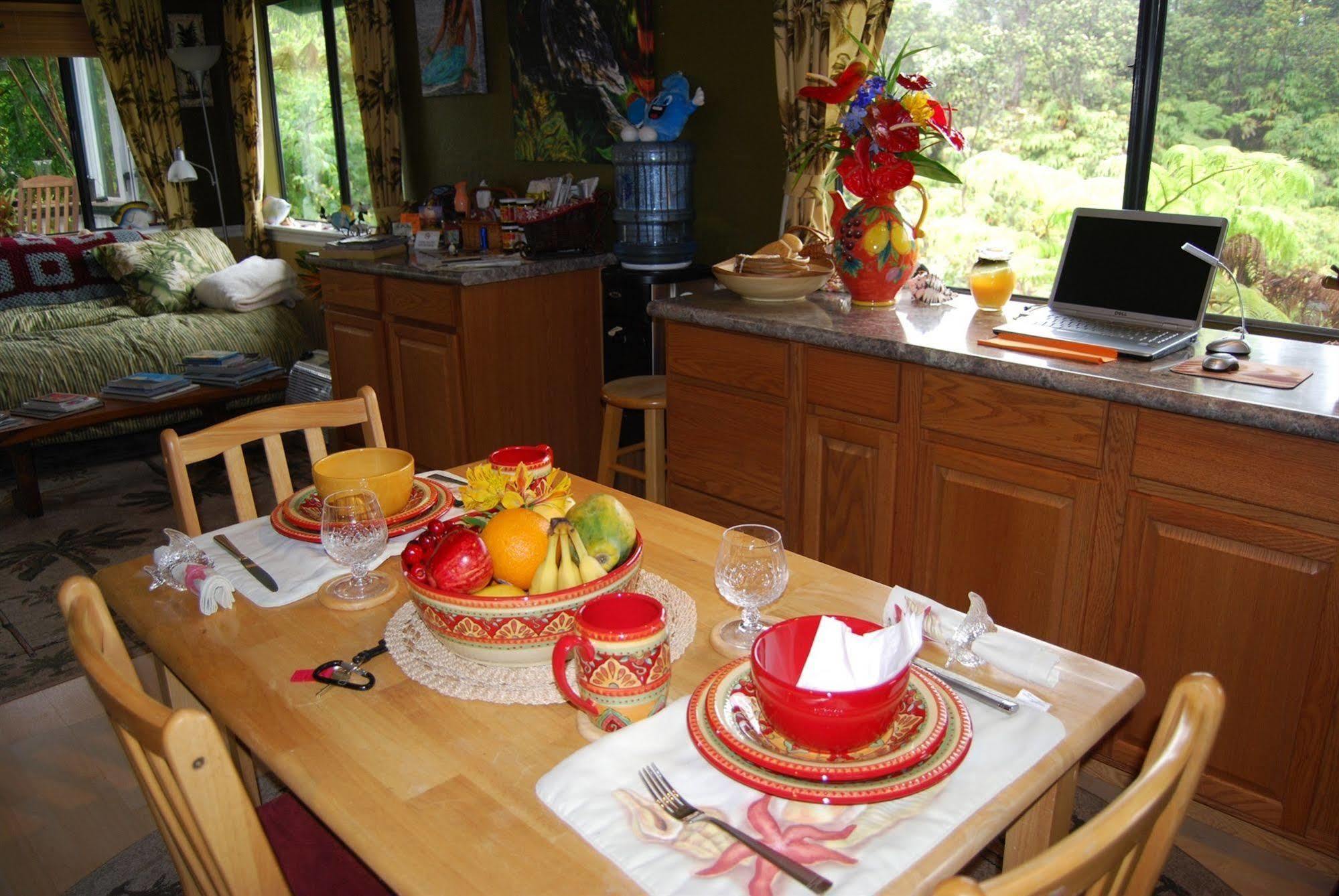 The Artist Cottage In Ohia Estates Volcano Exterior foto